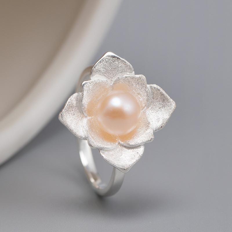 ＜受注制作＞花のリング　パール　母の日プレゼント　ご褒美　R246