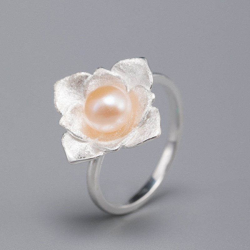 ＜受注制作＞花のリング　パール　母の日プレゼント　ご褒美　R246