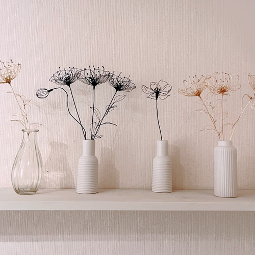 ゴールドのワイヤーフラワー アクセサリー用ワイヤー使用 お花3本＋