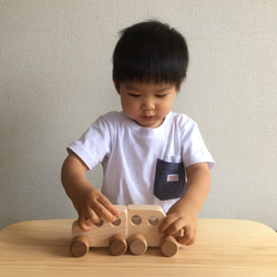 木のおもちゃ　コロコロくるま 3枚目の画像