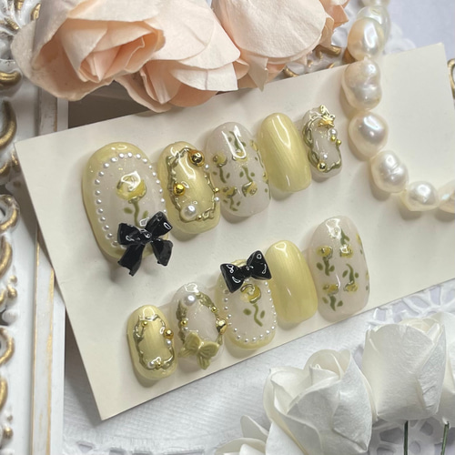 サイズオーダー♡パステルパールローズネイルチップ イエロー size  