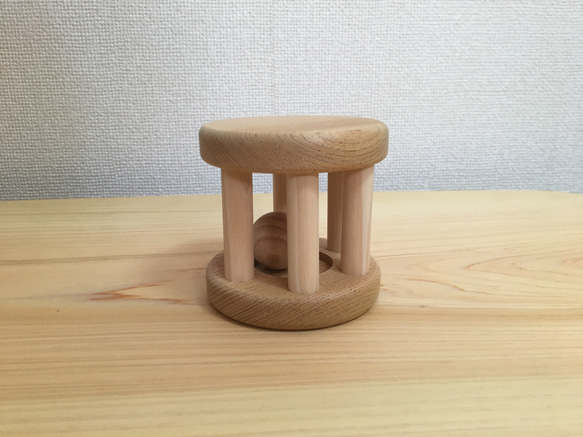 木のおもちゃ　コロコロ(木球入り) 1枚目の画像