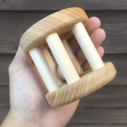 木のおもちゃ　コロコロ(木球入り) 2枚目の画像
