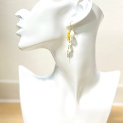 天然石ピアス　エチオピアオパール×マザーオブパール　14kgf　pierced earrings 5枚目の画像