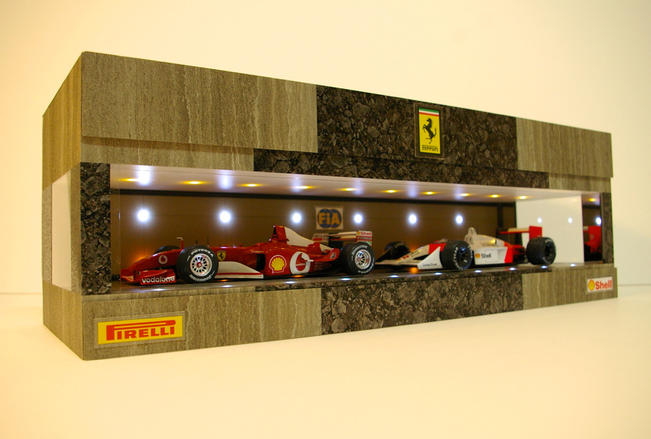 もーもー・1/18〜1/64・床壁天井発光ワイドタイプ・ディスプレーBOX もーもー・1/18〜1/64・床壁天井発光ワイドタイプ・ディスプレー