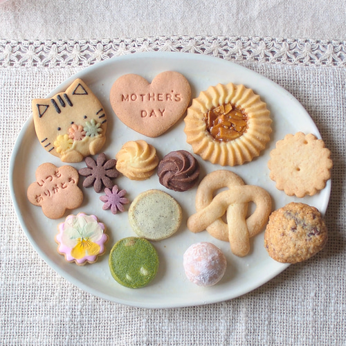 母の日」に贈る 手作りクッキー缶のレシピ | お菓子・パン材料