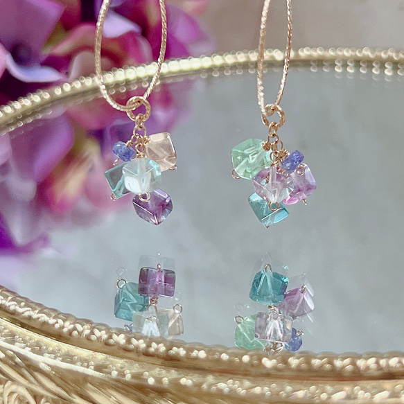 紫陽花-】14KGF フローライト タンザナイト カラフル 天然石 ピアス 
