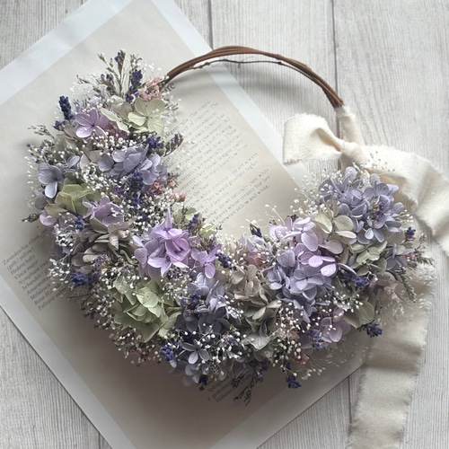 ラベンダー香るアンティークグリーンとパープルのリース プリザーブド
