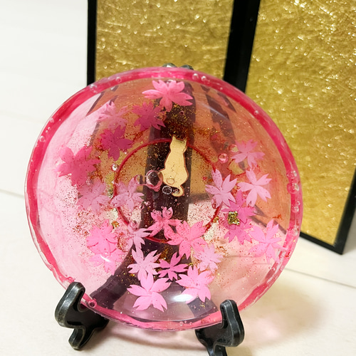レジンで作った猫と桜満開の小皿or小物入れ その他雑貨 和柄屋さくら