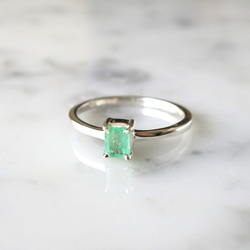 【エメラルド】平打ちリング 0.30ct #13 a Emerald flat ring 3枚目の画像