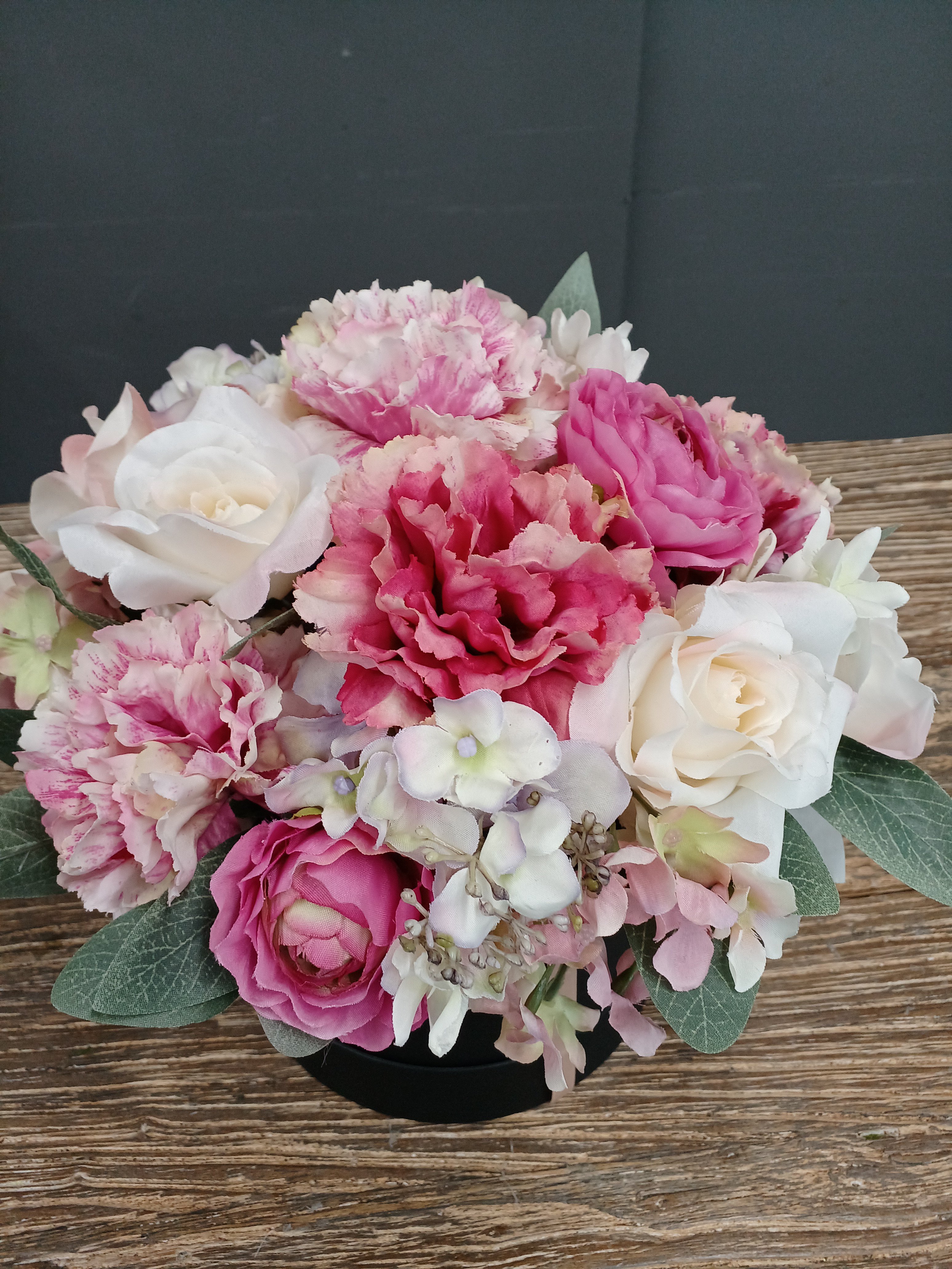 アーティフィシャルフラワーボックスアレンジメント