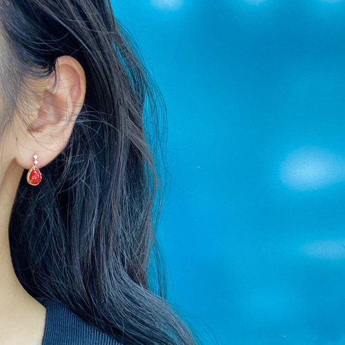 優雅」K18 天然血赤サンゴ 珊瑚 天然ダイヤモンド ピアス 情熱 3月