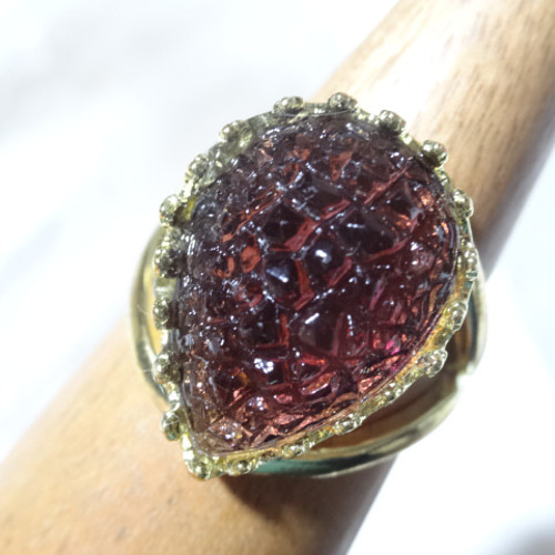 大粒ヴィンテージサフィレットサフィリーンペアシェイプ