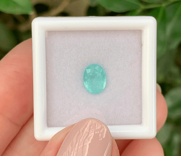 N.5615 1.06Ct パライバトルマリン ルース ネオンカラーの美しい N.5615 1.06Ct パライバトルマリン ルース ネオンカラーの美しい