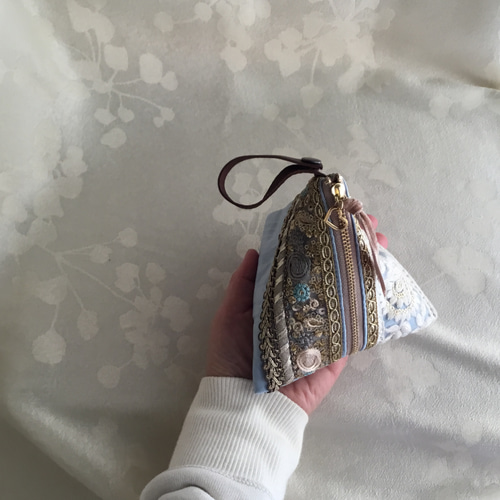 インド刺繍リボン テトラ三角ボーチ ポーチ sakura iro 通販