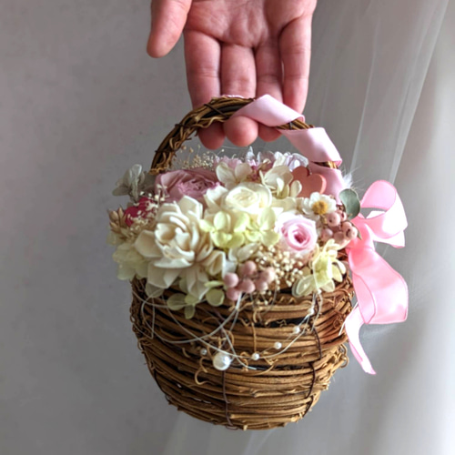 かごアレンジメント　ドライ＆プリザーブドフラワー creema限定一点】プリザーブドフラワーいっぱいの可愛い♡かご
