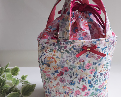 再販 リバティ《フェルダ×ベッツィ》♡巾着トートバッグ トートバッグ