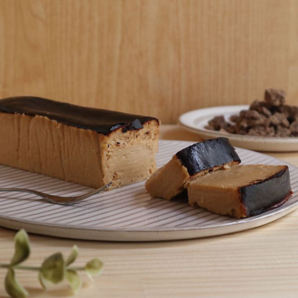 【終売】【5月限定】黒糖香るバスクチーズケーキ 2枚目の画像