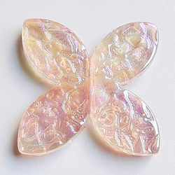 【4個】縦穴  蝶々　パーツ　ハンドメイド　ビーズ　材料　DIY 4枚目の画像