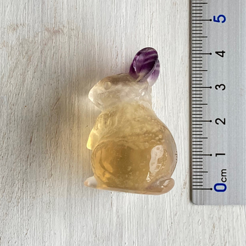 フローライト 蛍石 うさぎ 彫刻置物 天然石 卯年 天然石 Luna Mare