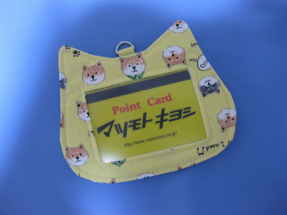 柴犬さんの顔型のパスケース　可愛い柴さん　IDカードケース　定期入れ　マジックテープ付き 2枚目の画像