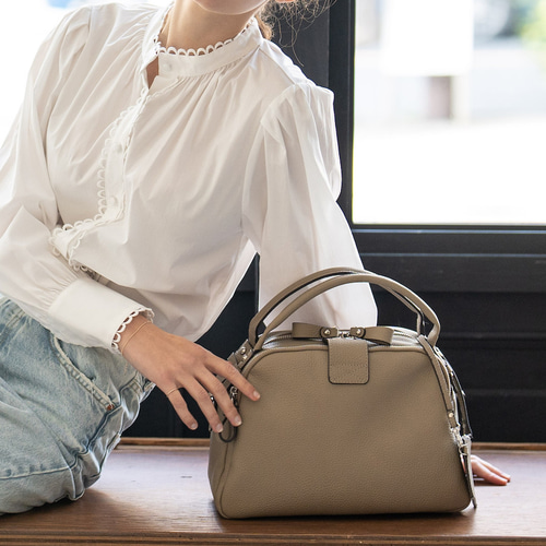 第7世代 本革 2way ボストンバッグ 大容量 シルバー金具 グレージュ