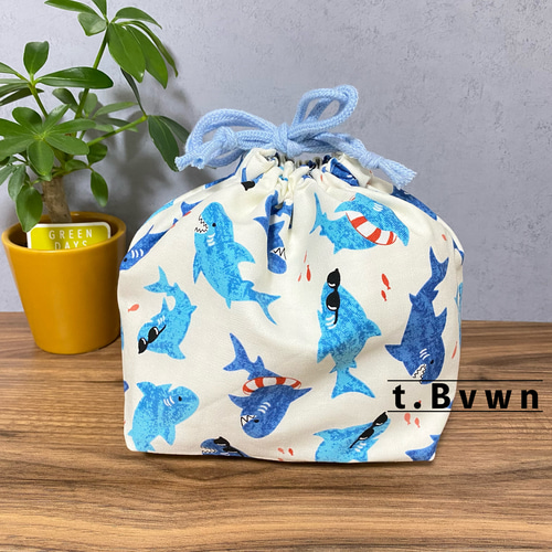 裏地あり】お弁当袋｜給食袋｜サメ柄｜入園入学｜お弁当入れ｜巾着