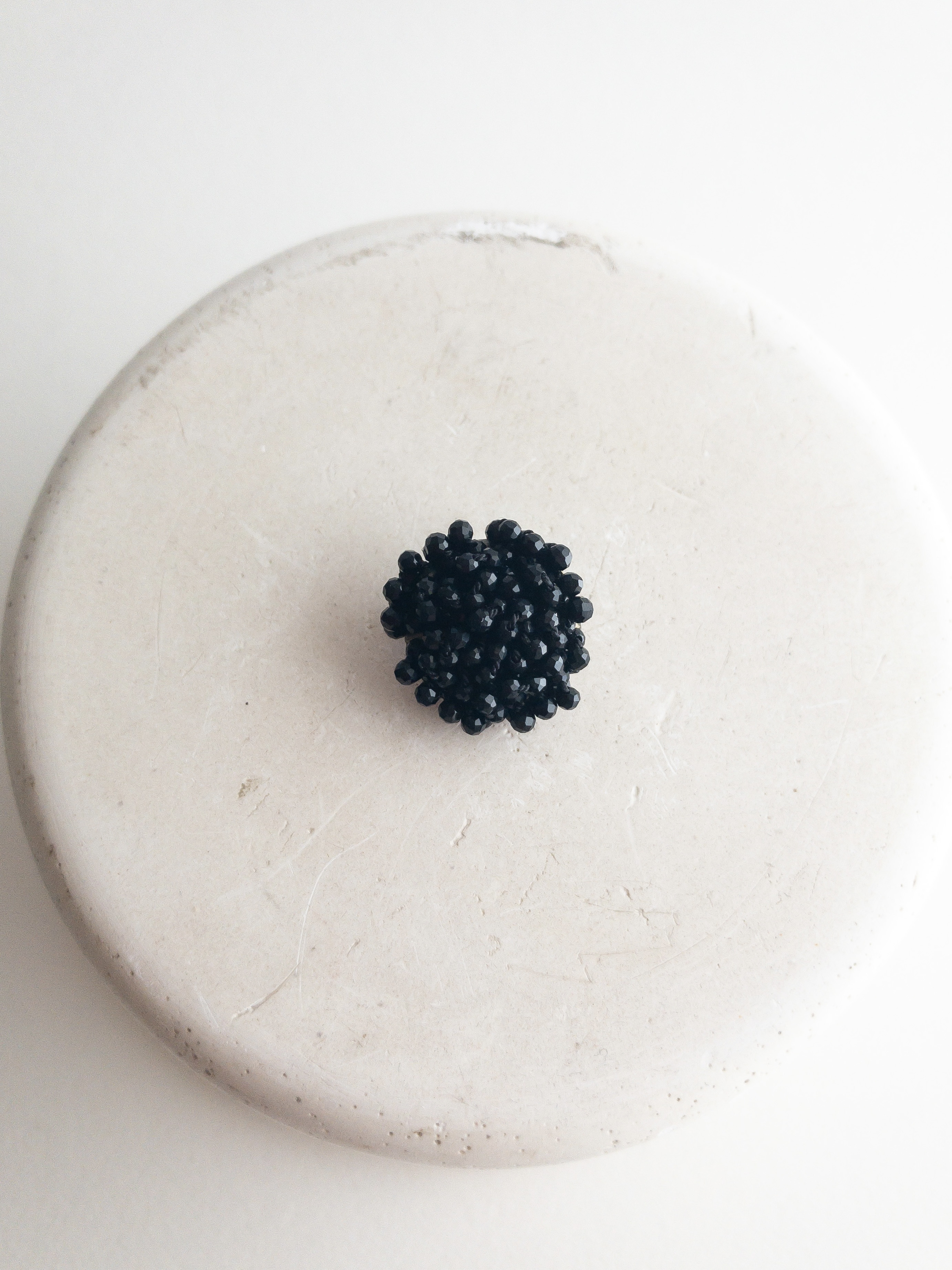 〔1718〕ダリア　ブローチ（オニキス）【送料無料】