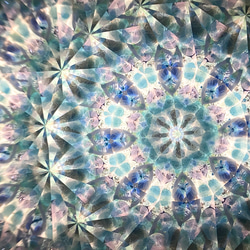 門出のお祝いに❁﻿万華鏡「静かな夜の紫陽花」プリザーブドフラワー 枯れないお花 アレンジメント 4枚目の画像