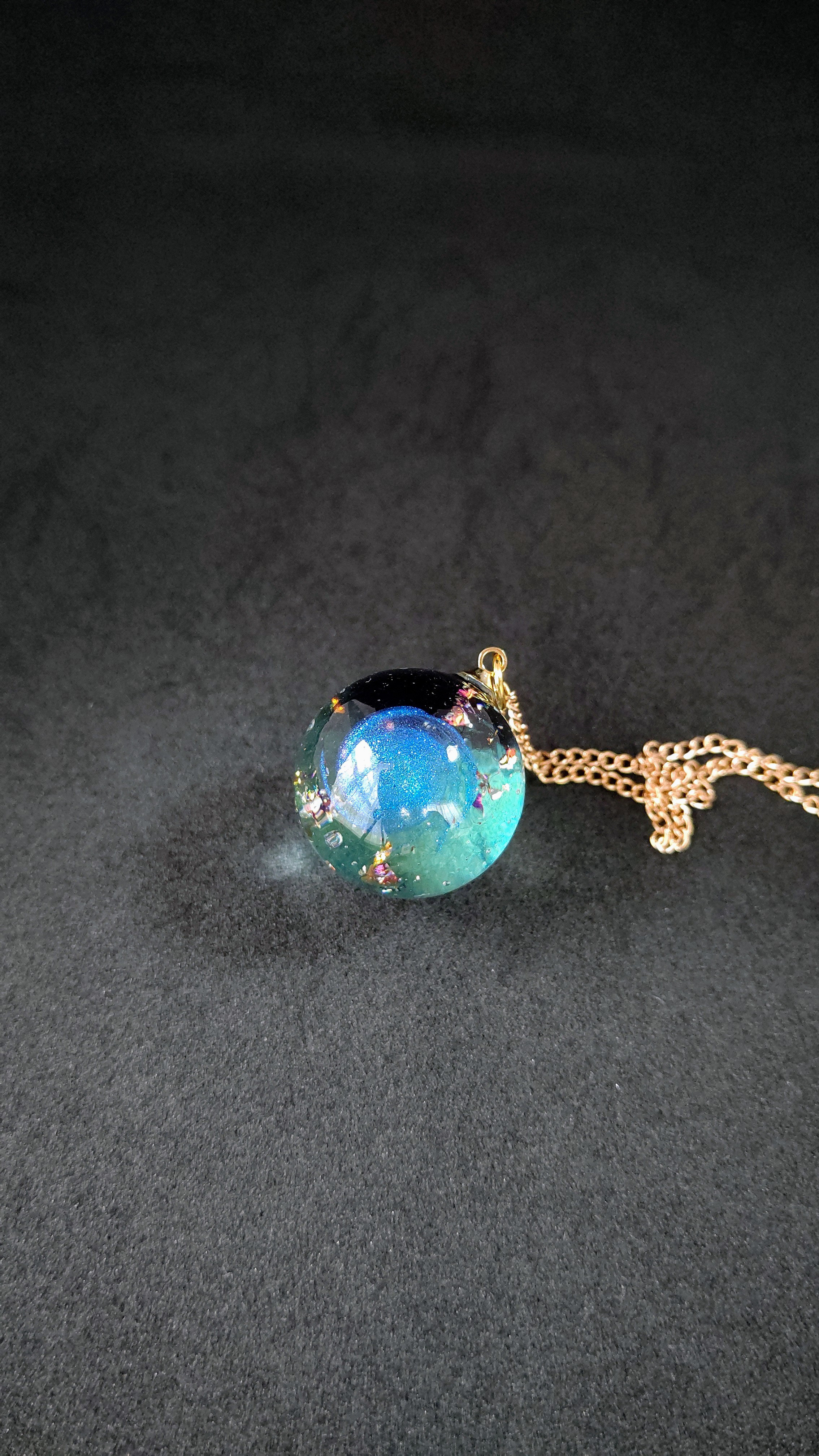 球体　ネックレス　レジン　雲レジン  No.588  レジンアート　宇宙玉