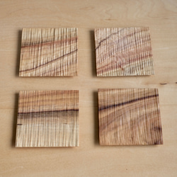 木製コースター　4枚セット　台付　クスノキ材 2枚目の画像
