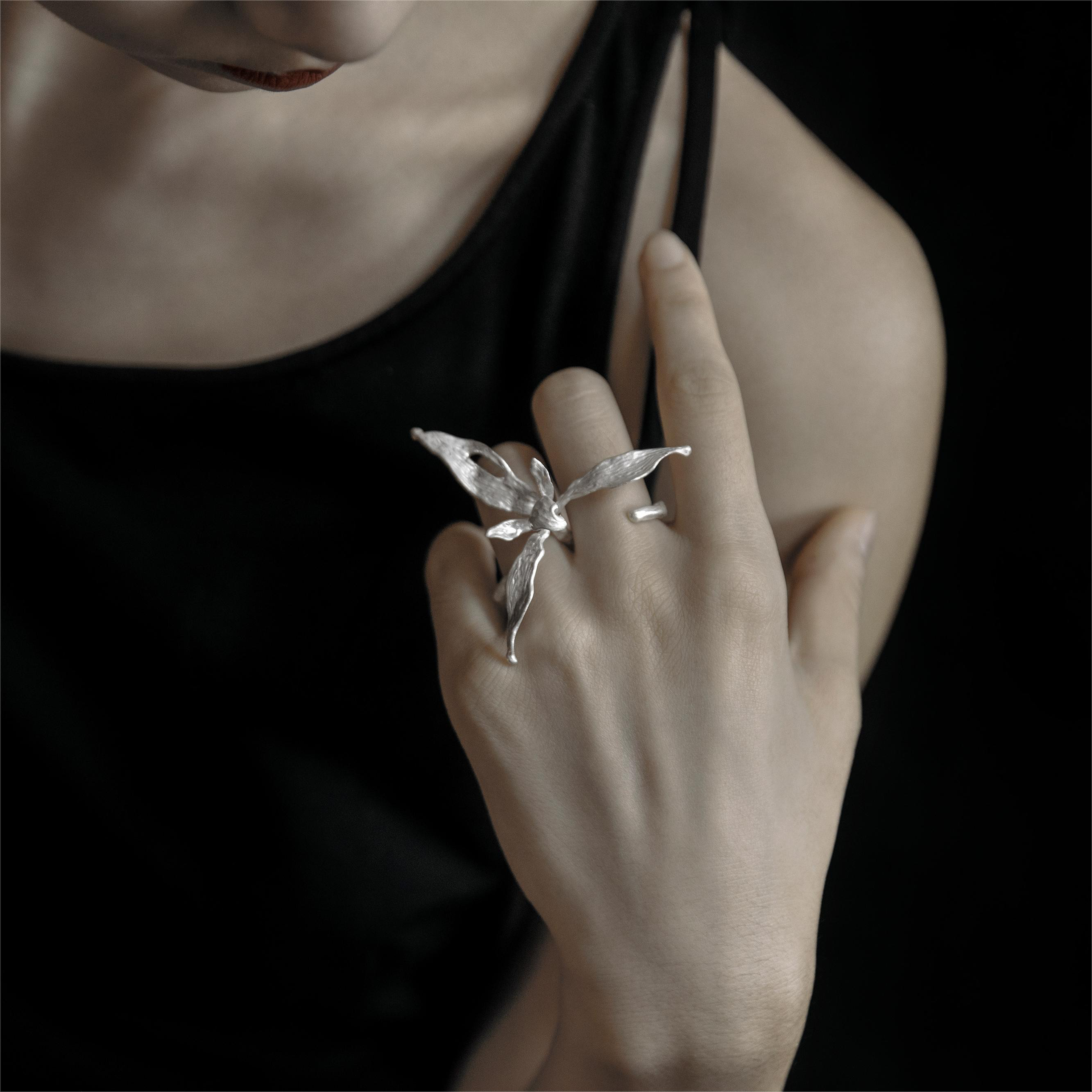 オリジナルデザイン ハンドメイド シルバー925 オーダーメイド 菊蘭 オープンダブルバンドリング