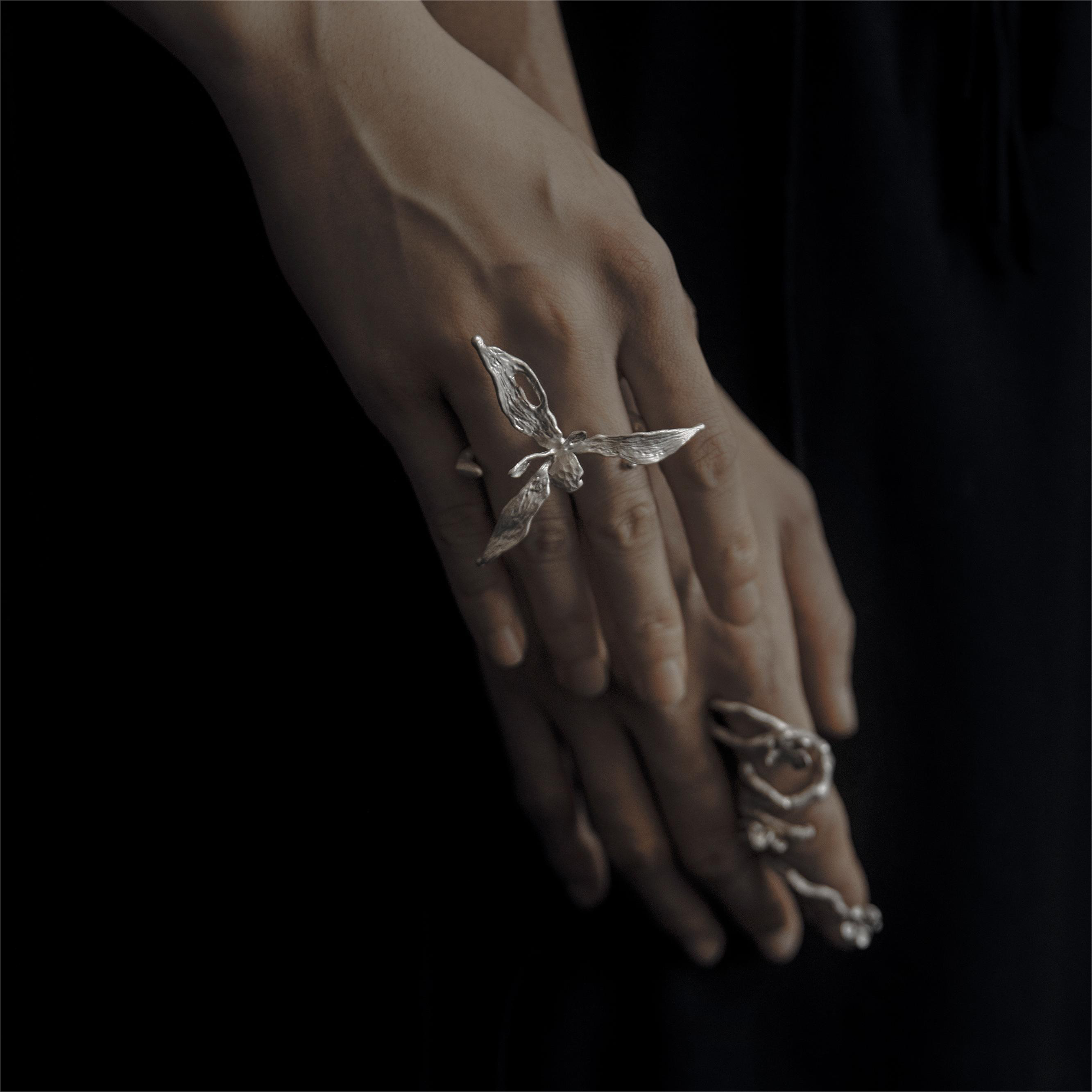 オリジナルデザイン ハンドメイド シルバー925 オーダーメイド 菊蘭 オープンダブルバンドリング