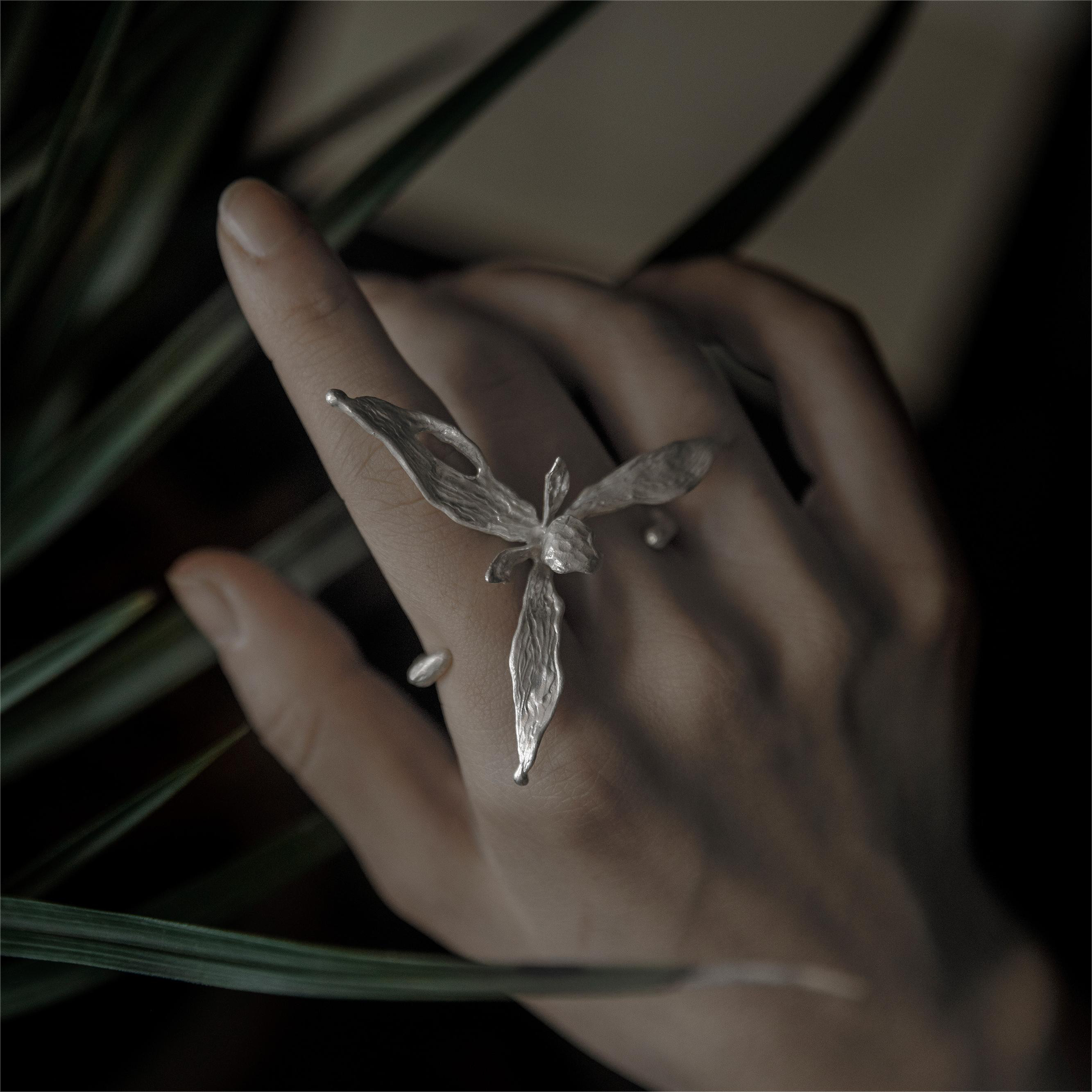 オリジナルデザイン ハンドメイド シルバー925 オーダーメイド 菊蘭 オープンダブルバンドリング