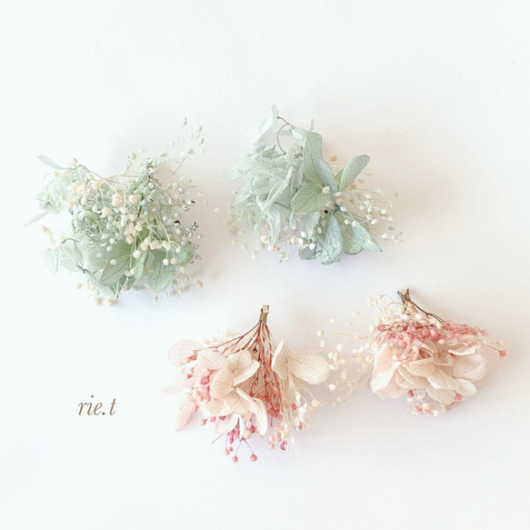 再販【rie.t】かすみ草と紫陽花　ピアス／イヤリング 1枚目の画像