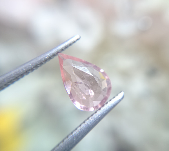 トルマリン  0.94ct ⭐1836 1枚目の画像