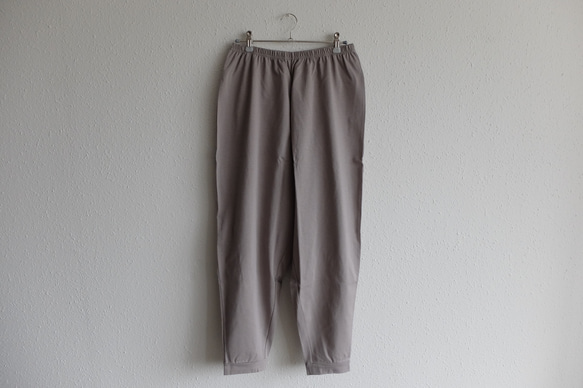 yohaku 迪拜褲 | Dozume Tenjiku 灰色 | 男女皆宜 第1張的照片