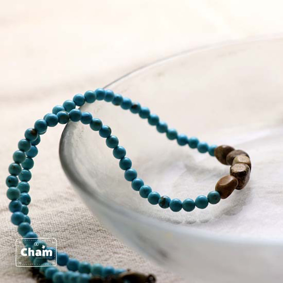 マグネサイトターコイズとジャスパーのネックレス 2枚目の画像