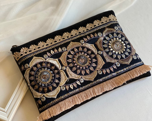 くちなし様　オーダー　お薬ポーチ　ハンドメイド　刺繍　両面　服薬管理　ファスナー 828a25b012dd6133222fe0aa58460a