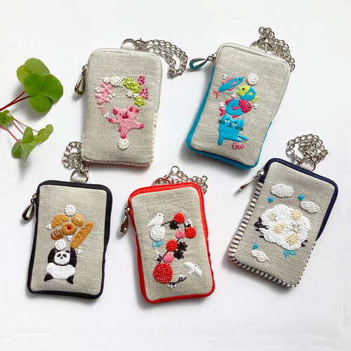 お纏めリクエスト＊刺繍のバッグ♡ケース♡チャームなど♡ 6dab9b8e748be022c9813ddfd92bcc
