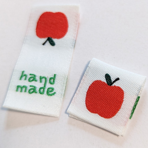 刺繍タグ（りんご） 折り込みタグ 18枚 ab-488 ワッペン・アップリケ  