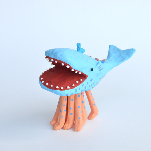 クジラのオブジェのサラ 立体・オブジェ 木暮奈津子 通販