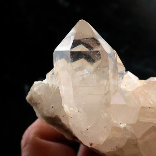 ピンク【ヒマラヤ水晶】水晶 クラスター 7 約130x28x55mm 235g