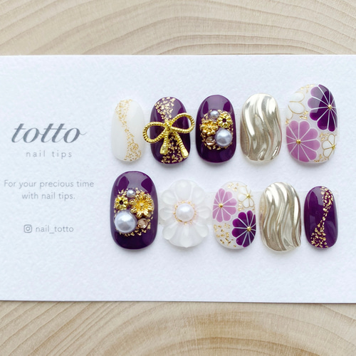 【No.032】ネイルチップ♡成人式ネイル♡振袖和柄♡紫ネイル♡赤ネイル♡薔薇 赤紫 プラム ネイルチップ 和風 和装 和服 着物 菊柄 花模様 和柄 袴