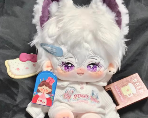 20cmぬいぐるみ/ 紫の耳/ 紫の目/ 手作りぬいぐるみ 20cm/ 換装可能