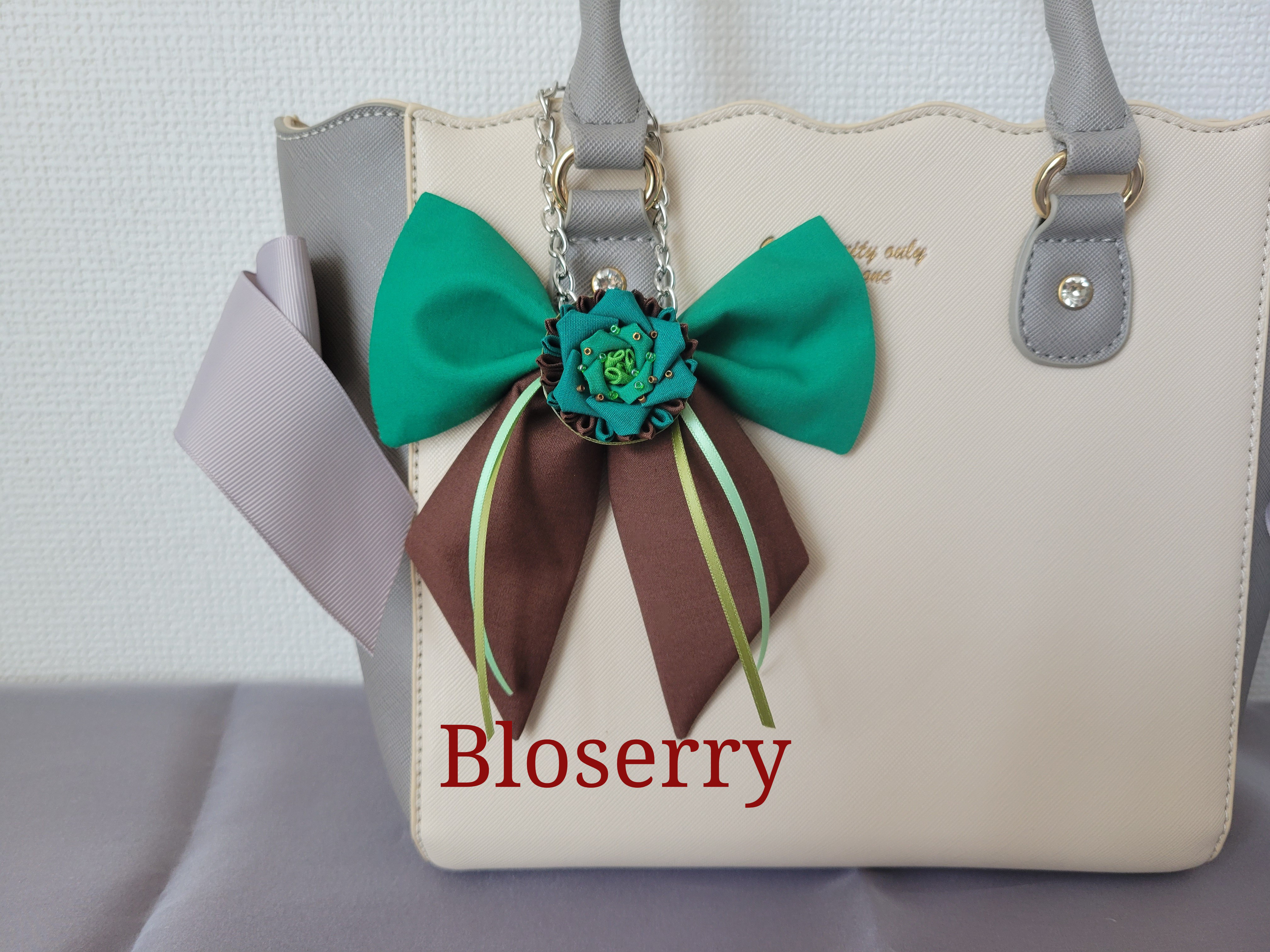 抹茶ラテ　カフェタルトリボン　バッグチャーム 6,688円