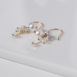 #946_op Akoya 珍珠和珍貴蛋白石大耳環 第2張的照片