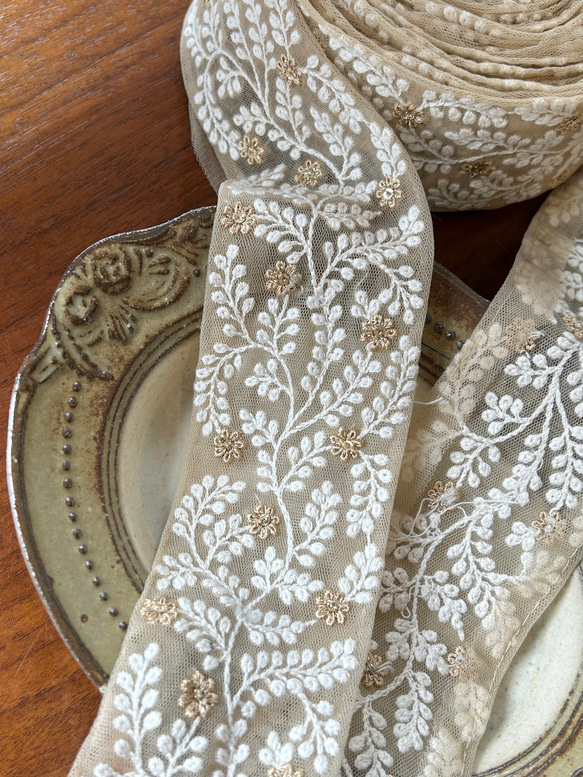 印度刺繡絲帶編織 60 毫米寬米色 (71-2) 第2張的照片