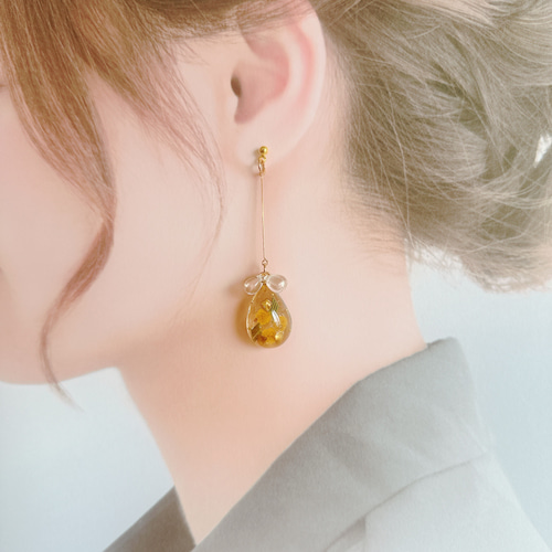 レジンイヤリング　3点セット　ミモザ　ゴールド　ホワイト　夏 レジンイヤリング 3点セット ミモザ ゴールド ホワイト 夏 レジン