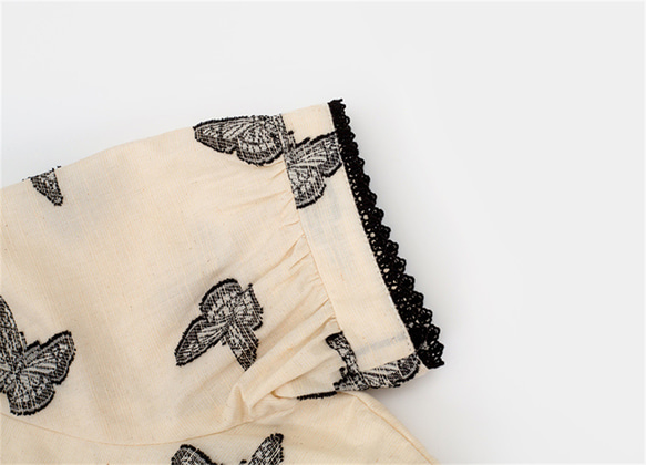 棉白色提花 法式少女蝴蝶仙子印花V領洋裝 含防透光裡布連身裙 第8張的照片